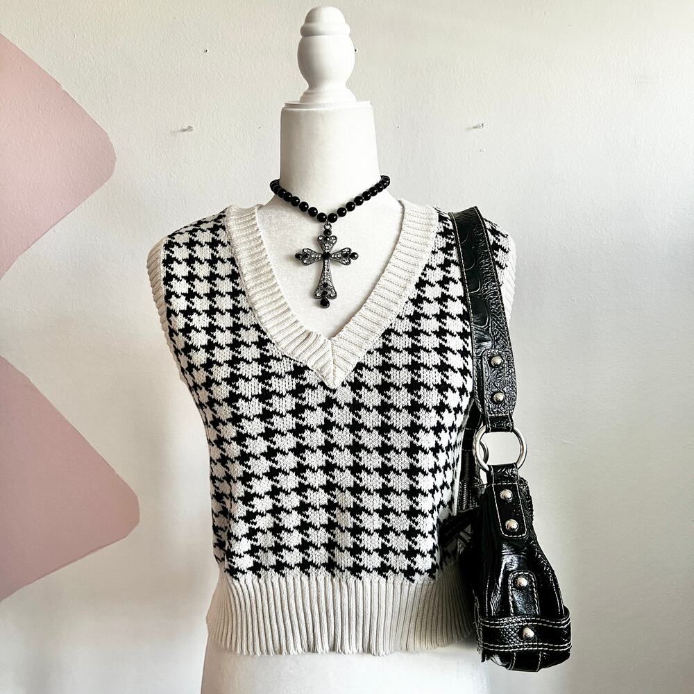 Houndstooth Sweater Vest, Preppy Retro‎ Academia Minimalist Small